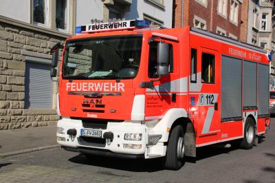 Rauchentwicklung in Realschule sorgt fuer groesseren Feuerwehreinsatz in Stuttgart-Ost